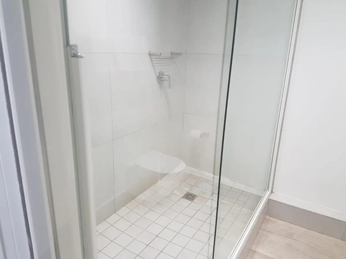 Daire Hairbay Studio Units Cape Town